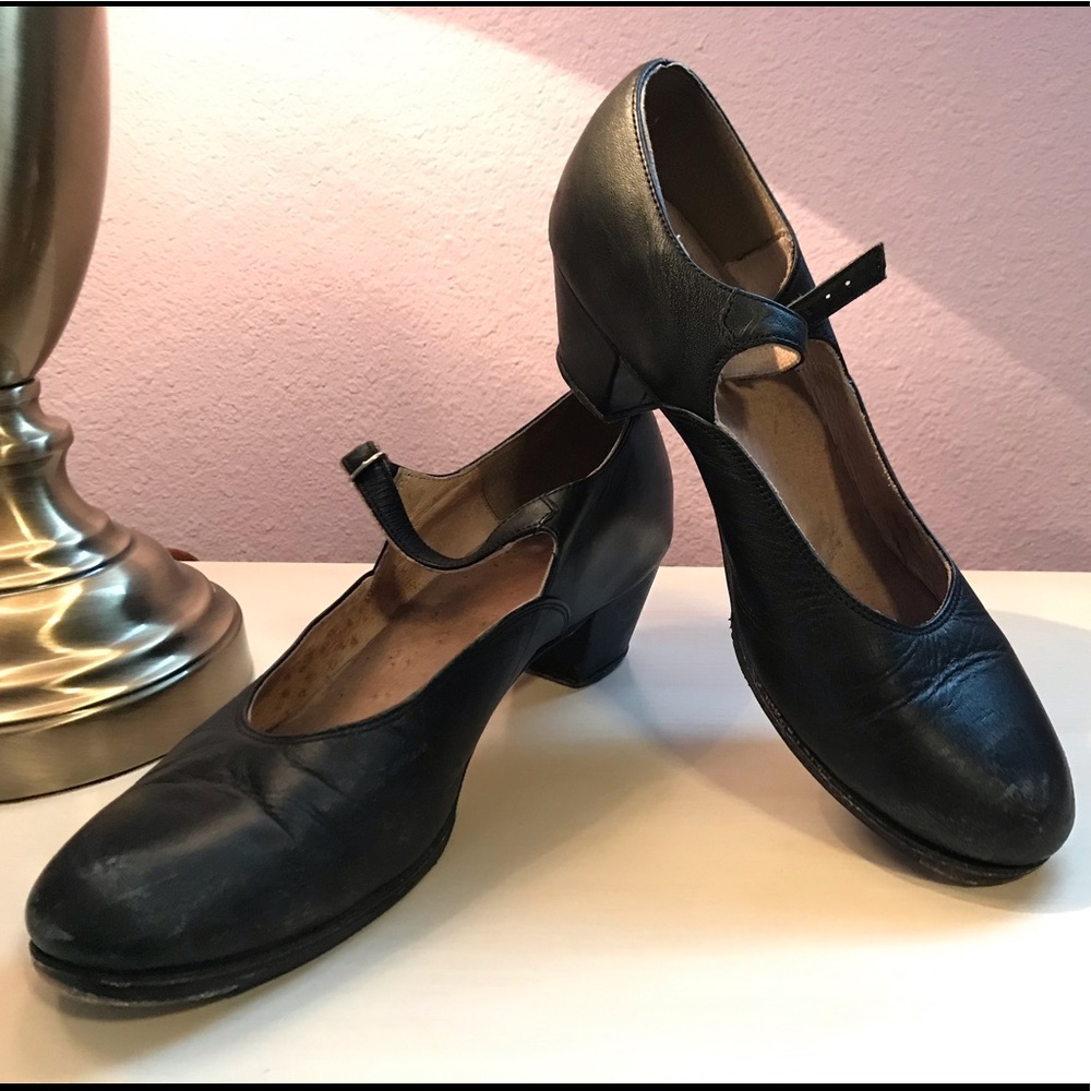 Miguelito’s Black Folklorico/Flamenco Dance Shoes.